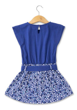 ROBE + ACCESSOIRE FOND BLEU IMPRIME BLANC REINE