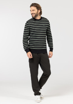 PULL FOND NOIR RAYE VERT KARACLA