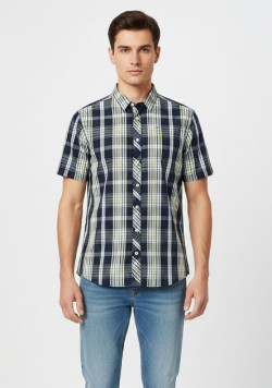 Chemise manches courtes à carreaux Homme