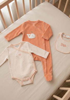 Ensemble pyjama, body et bavoir bébé pêche Ensemble pyjama, body et bavoir bébé pêche