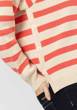 PULL FOND GREGE RAYE CORAIL KOULI