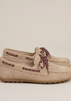 Mocassins femme beige avec lacets contrastants