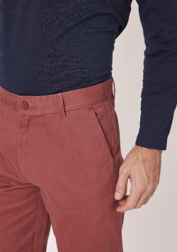 Pantalon Homme coupe chino rouille