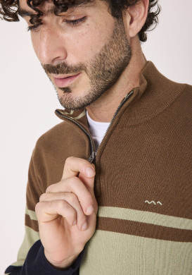 Pull manches longues 100% coton marron Homme Pull manches longues 100% coton marron Homme