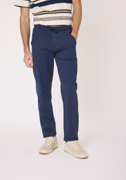 Pantalon homme coupe jogger marine