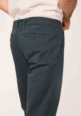 Pantalon homme coupe semi slim vert foncé Pantalon homme coupe semi slim vert foncé