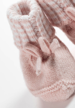 Ensemble rose Bébé bonnet + chaussons